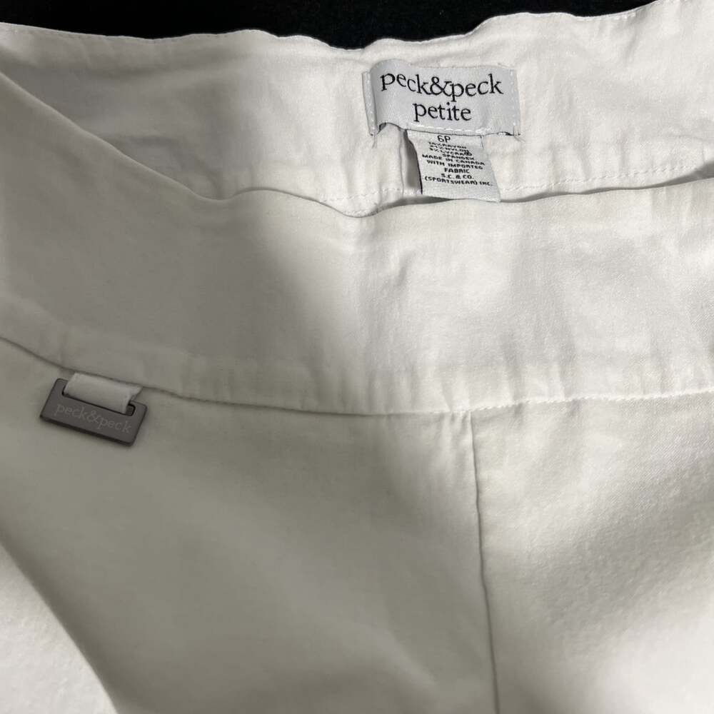 Peck&Peck Stretch Pull On Bermuda Shorts Size 6P Sport Wear White - Picture 3 of 5